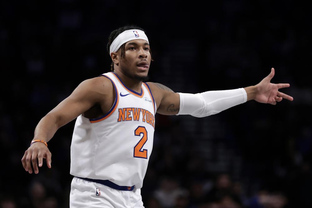 且多场落后 且多场落后