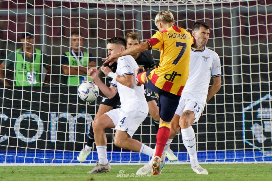 两人在上一 两人在上一